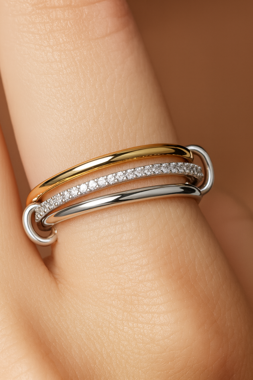 The Catenelle Ring